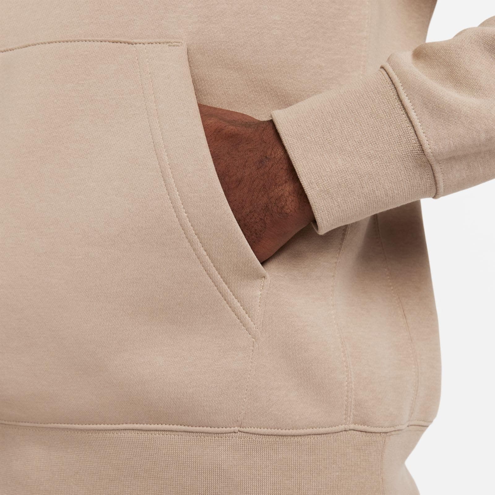 NIKE Sportswear Club Fleece Sweatshirt